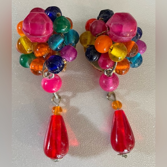 VTG Unique Bold Dangling Cluster Clip On Colorful Beaded Statement Earrings MCM - Picture 2 of 8